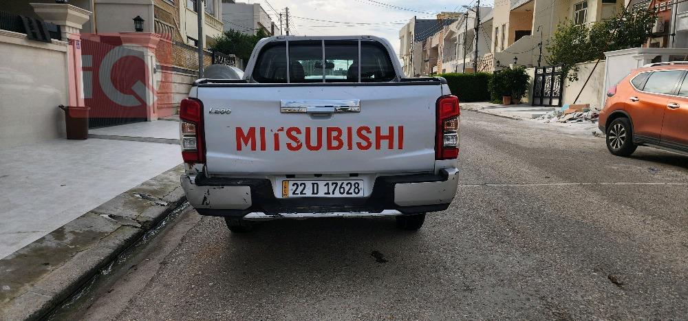 میتسوبیشی L200